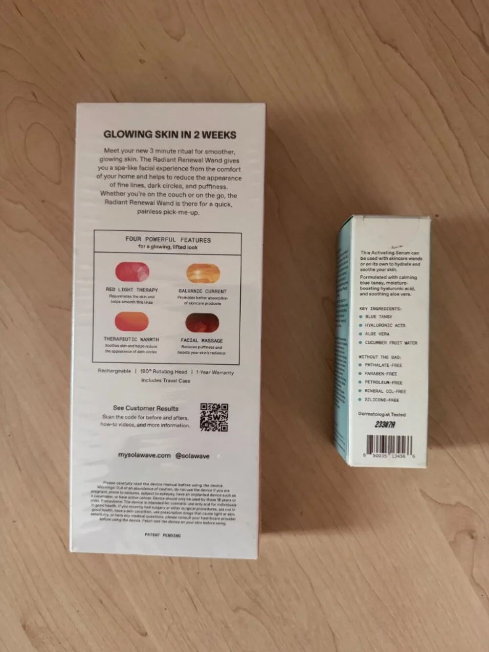 BNWT sealed! Solawave 4-in1 Skincare Wand + Renew Complex Activating Serum